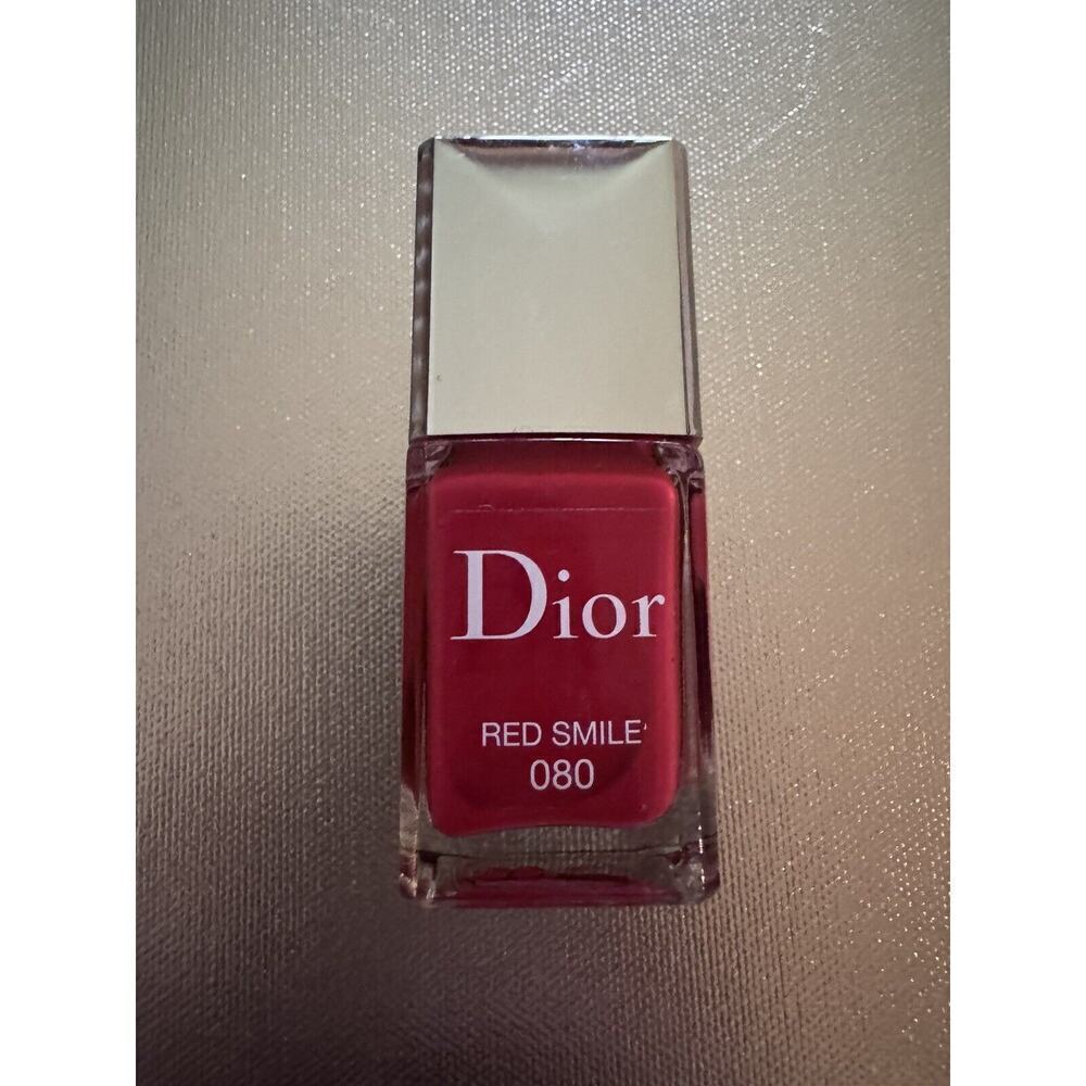 Vernis - Dior - 080 Red Smile - Nail Polish. 10ml/.33oz. New